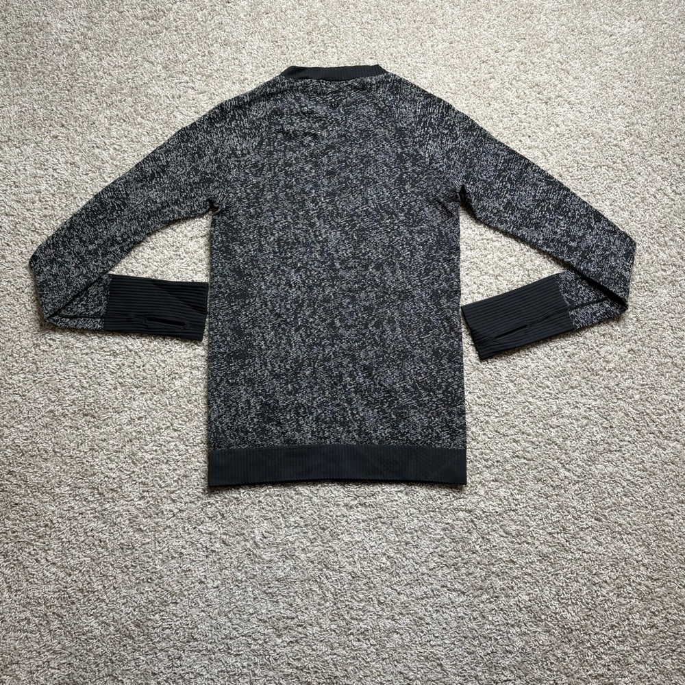 Lululemon Rest Less Pullover - Picture 2 of 5